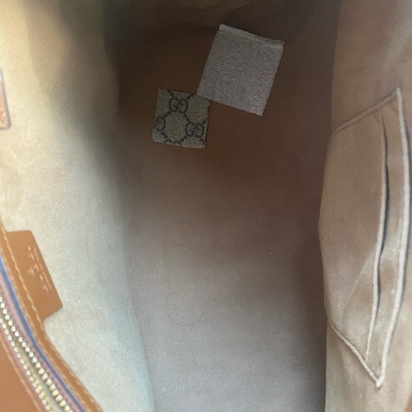 Brand new Gucci Supreme Tuscany Tote - Picture 3 of 15